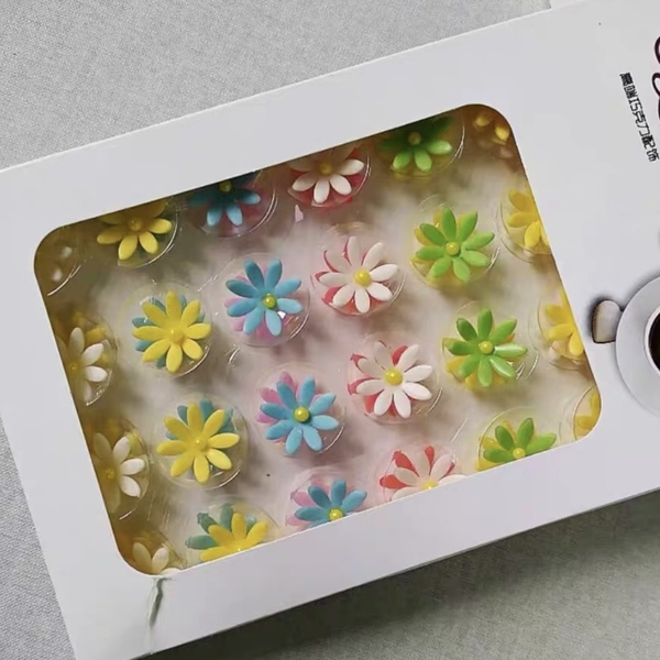 Kẹo trang trí hình hoa 8 cánh mix màu