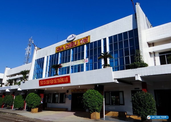 Giá vé và lịch trình tàu chạy tại ga Diêu Trì | Antamtour.vn