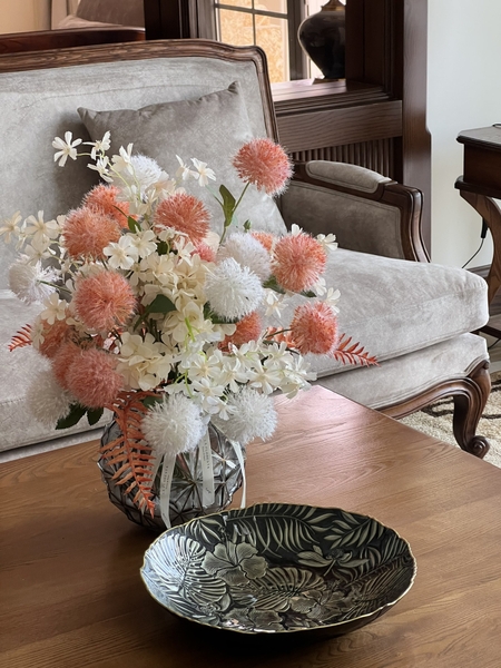 Hoa lụa phong thủy phòng khách và những điều có thể bạn chưa biết!