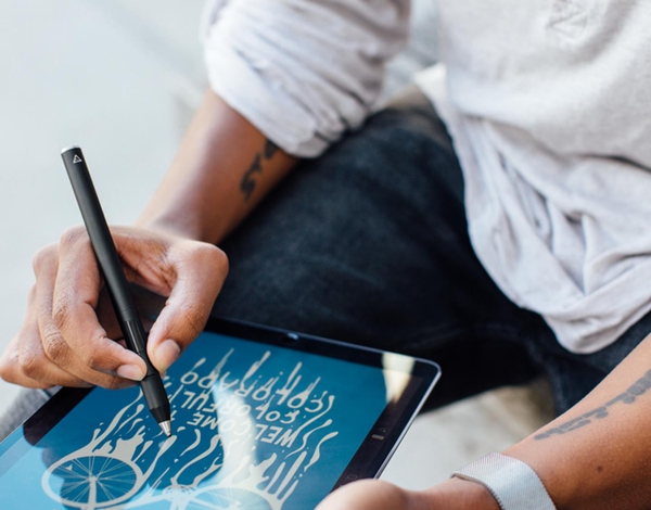 bút cảm ứng chuyên vẽ trên ipad