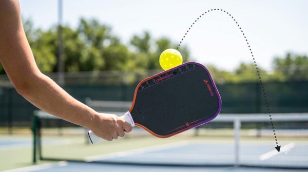 Kỹ Thuật Tâng Bóng (Lob) Trong Pickleball Chuẩn Xác Nhất