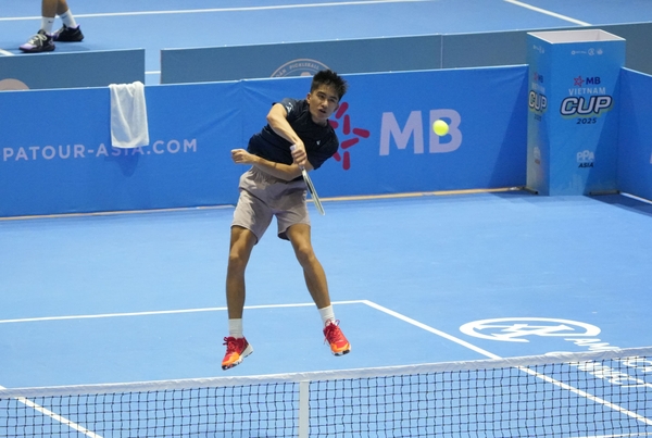 Smash trong Pickleball: Hướng dẫn từ cơ bản đến nâng cao (2025)