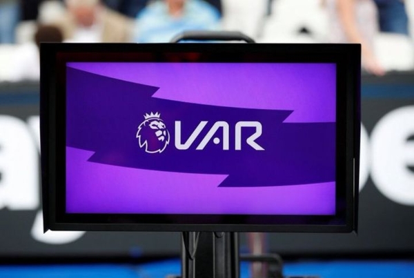 VAR là gì ? Tất tần tật về công nghệ VAR trong bóng đá