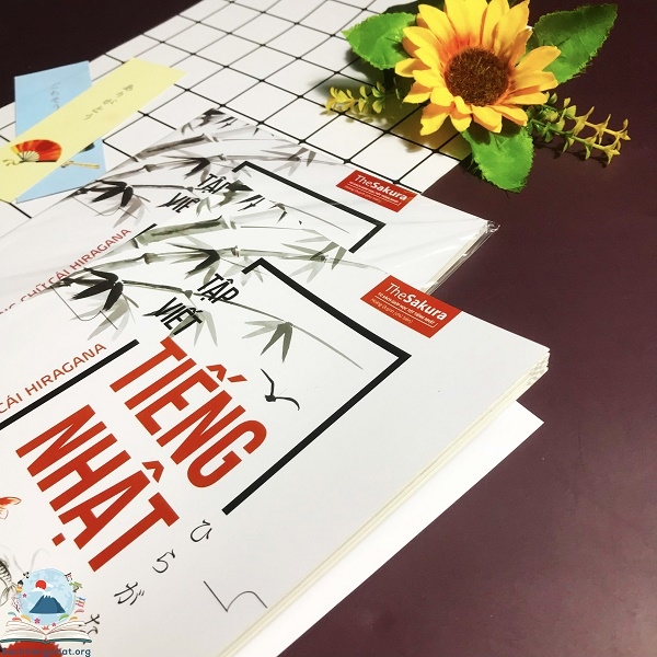 Sách gốc bản quyền Tập viết tiếng Nhật: Bảng chữ cái Hiragana