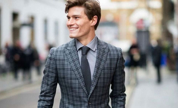 ĐỔI MỚI PHONG CÁCH THỜI TRANG SUIT CUỐI NĂM VỚI NHỮNG HOẠ TIẾT CA ...