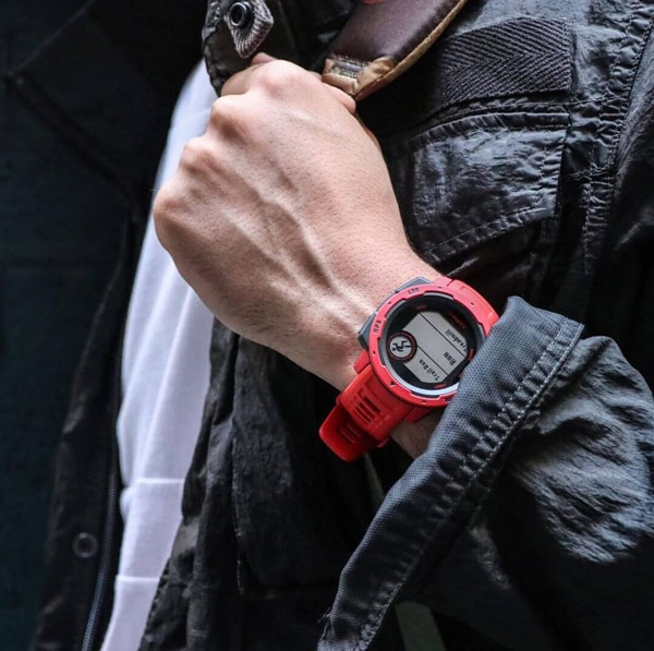 dong ho garmin instinct