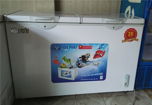 tủ đông trưng bày thực phẩm