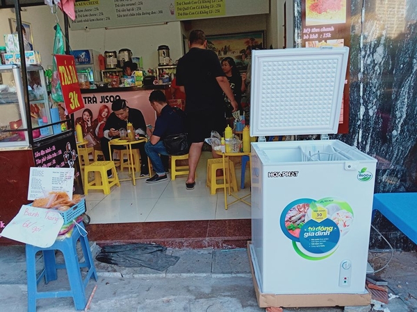 tủ đông trữ sữa hòa phát