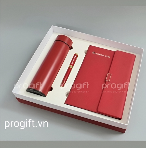 Bình giữ nhiệt + sổ tay + bút ký