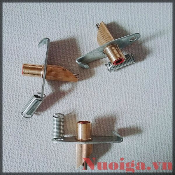 máng uống nước tự động cho thỏ