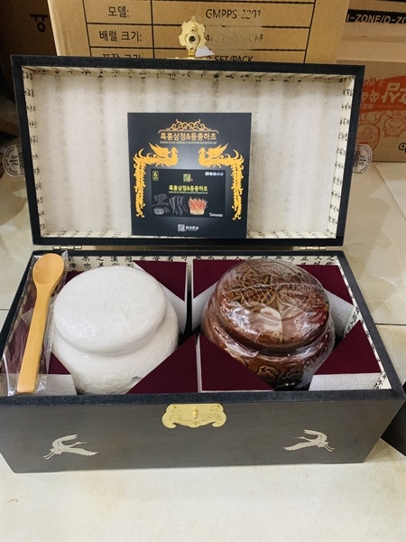 CAO HŨ ĐÔI HẮC SÂM ĐÔNG TRÙNG HẠ THẢO - 2 hũ 500g