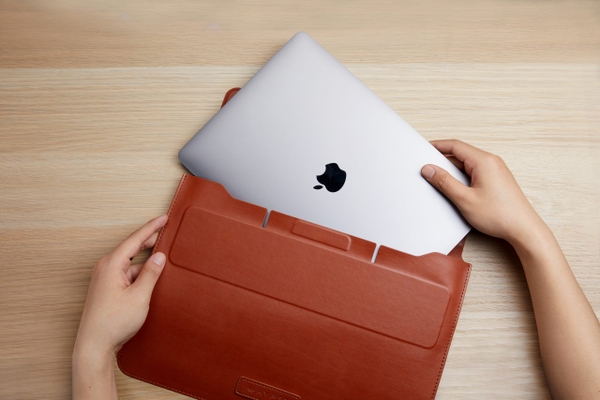 TÚI CHỐNG SỐC HYPERSHIELD STAND AND GO SLEEVE CHO MACBOOK PRO 13/14 inch HS595