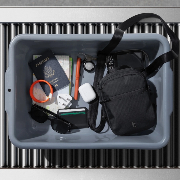 Túi Đeo Chéo Tomtoc Aviator Travel Crossbody - T37S1