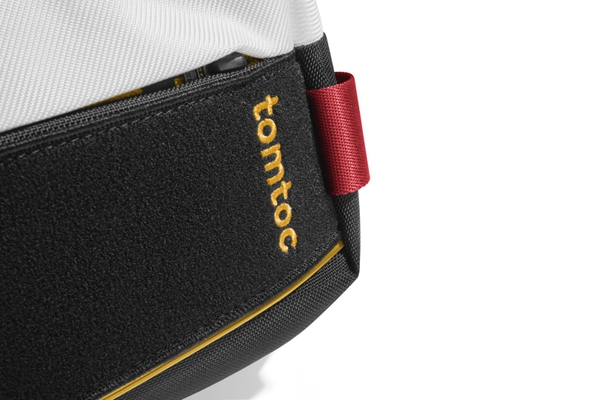 Túi đeo chéo Tomtoc Monster Hunter Royal Order-Themed EDC Sling Bag S, 4L – H02A4S1