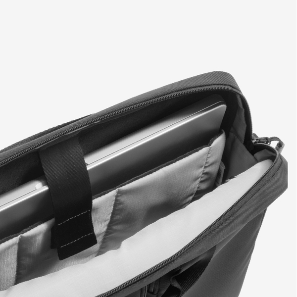 Túi Đeo Tomtoc Navigator Shoulder Bag Laptop 15/16 inch A33F3D1