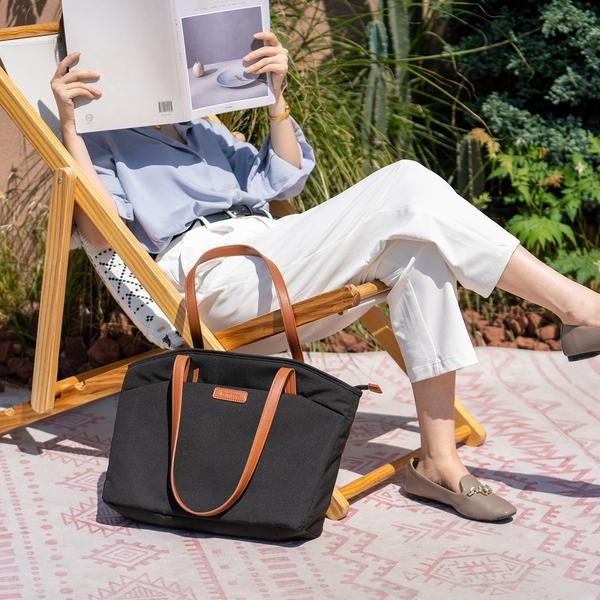 Túi xách Tomtoc Tote HANDBAG cho Macbook 16 inch A53-E02