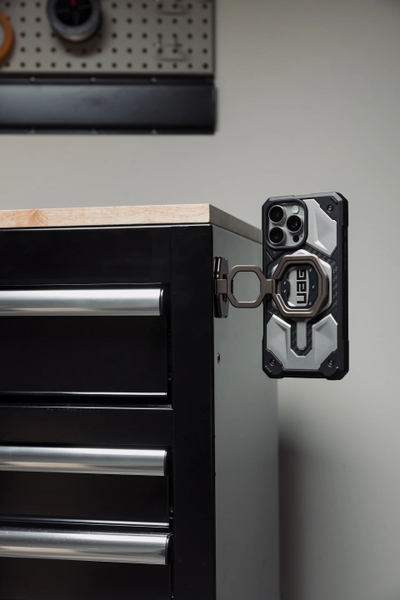 Giá Đỡ UAG MONARCH Magnetic 2