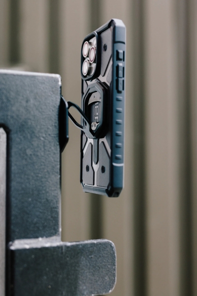 Giá Đỡ UAG MONARCH Magnetic 2