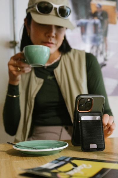 Ví UAG Metropolis Kevlar® Magsafe