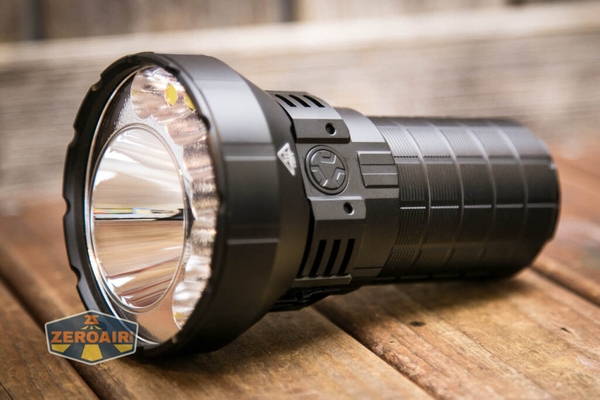 Review Imalent MR90 - Đèn pin độ sáng khủng vừa chiếu xa vừa chiếu tỏa