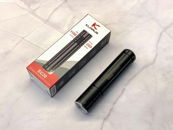 Review trải nghiệm thực tế đèn pin kiêm sạc power bank Klarus EC20 - vừa nhỏ gọn, thông minh mà mức giá hợp lý