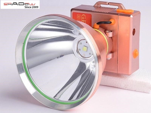 Đèn pin đội đầu siêu sáng 200W GPX H9: Chất lượng thật sự?