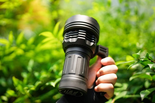 Acebeam Rider RX và Acebeam X50 2.0 trình làng. Những mẫu đèn làm xao xuyến người nhìn