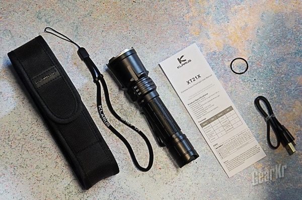Đánh giá chi tiết KLARUS XT21X - Đèn pin tác chiến 4000lm, pin 21700