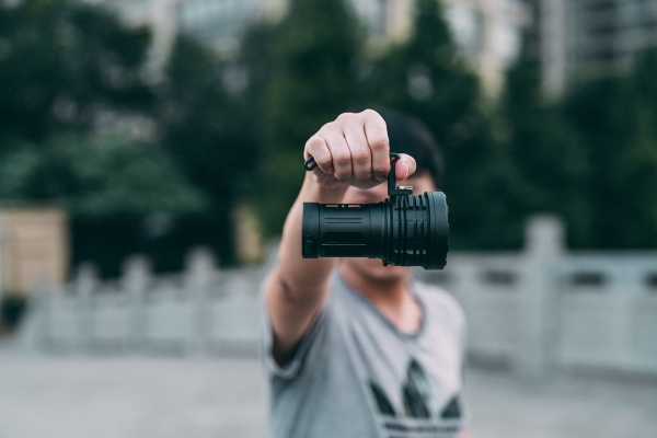 REVIEW ĐÈN PIN SIÊU SÁNG ACEBEAM X50