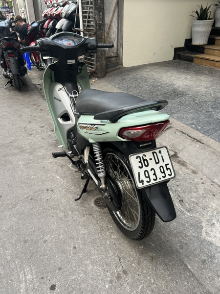 Wave A 36D-493JE – Hoàng Kiên