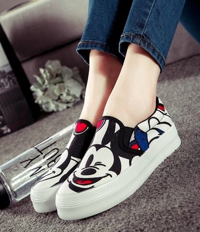 Giày Slip-on - Dành cho người lười nhưng thích cá tính