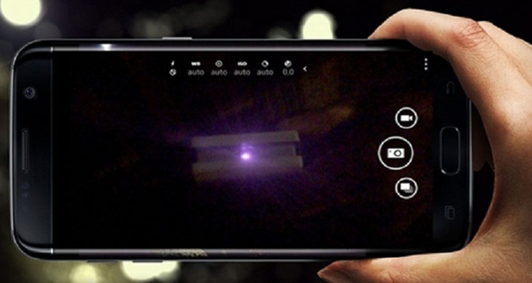 Sử dụng camera điện thoại