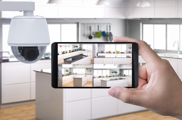 Vì sao camera bị ngược hình