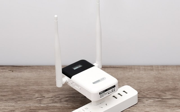Lắp đặt Repeater WiFi