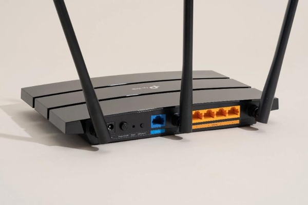 Việc gán nhầm cùng một địa chỉ IP tĩnh cho nhiều thiết bị sẽ dẫn đến tình trạng xung đột IP