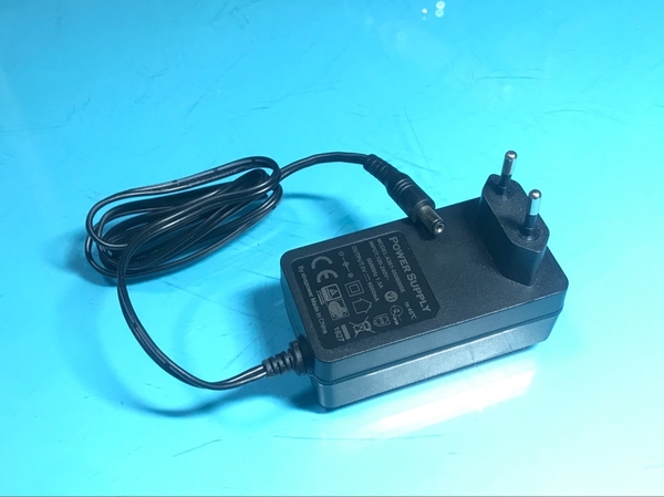 nguon-adapter-5v-5a-giac-5-5mm