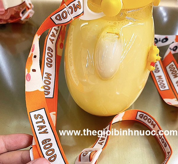 Bình Nhựa PP KIểu Dáng Dễ Thương 1000ML