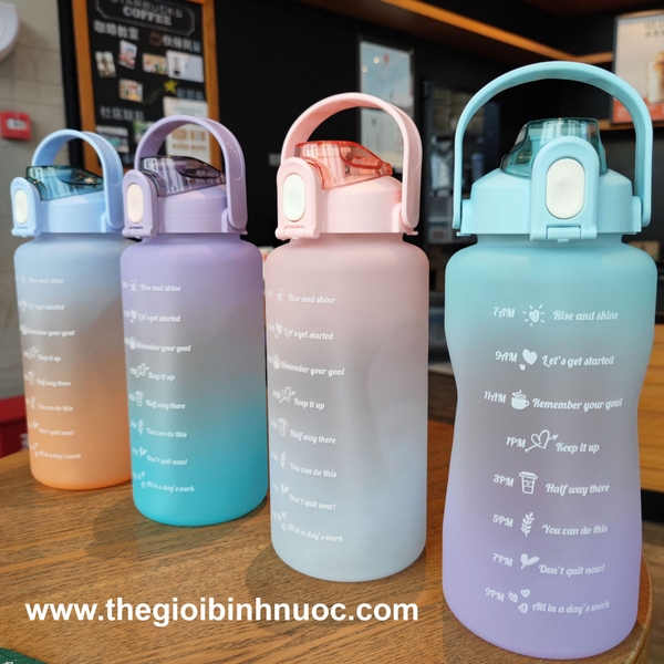 Bình Nhựa Nhắc Uống Nước 2000ML