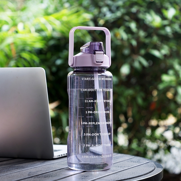 Bình Nhựa Nút Bật BPA FREE 2L