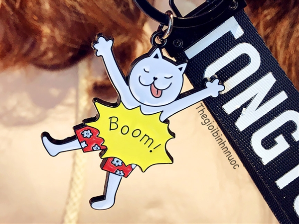 Móc Khóa Sticker Mèo Trắng Ngộ Nghĩnh