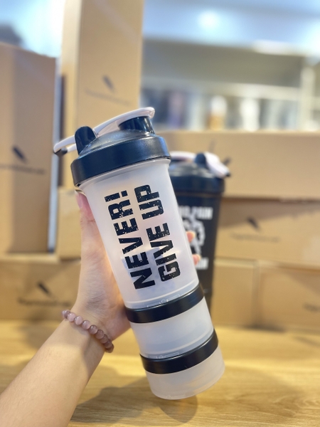 Bình Nước Tập Gym Shaker 3 Tầng 600ML