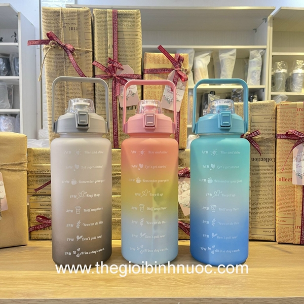 Bình Nhựa Thể Thao BPA FREE Nhắc Uống Nước 2000ML Tặng Kèm Sticker Trang Trí