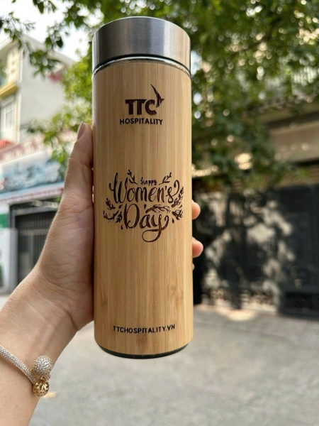 Sỉ In Tên Khắc Logo Bình Tre Giữ Nhiệt 450ML
