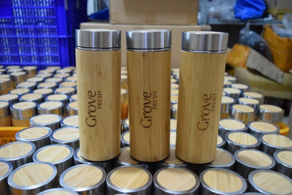 Sỉ In Tên Khắc Logo Bình Tre Giữ Nhiệt 450ML