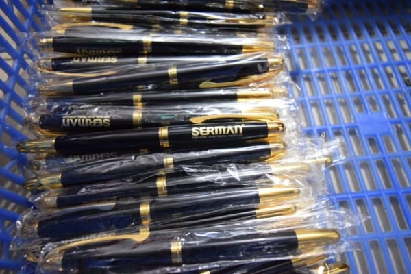 Sỉ Bút Ký Kim Loại In Logo Khắc Tên Khắc Logo