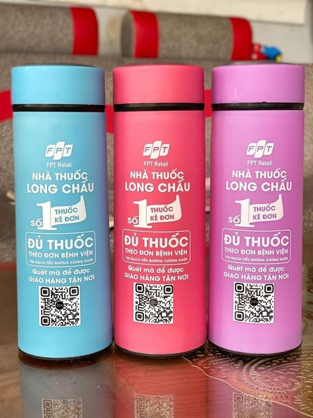 Sỉ In Logo Khắc Logo Bình Thủy Tinh 6 OUP 450ML