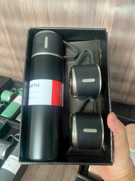 Sỉ In Logo Khắc Logo Set Hộp Bình Giữ Nhiệt 500ML