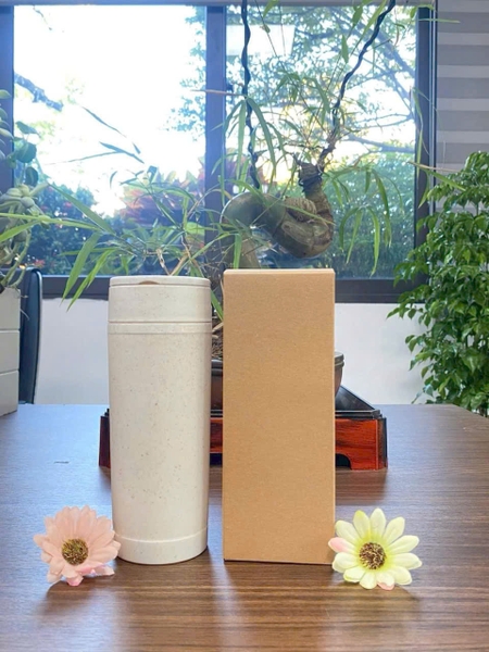Sỉ In Logo Bình Nhựa Lúa Mạch 500ML