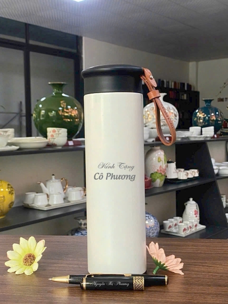 Sỉ In Logo Khắc Tên Logo Bình Giữ Nhiệt 450ML