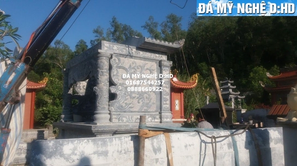 Lăng thờ đá đẹp